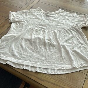Women’s American Eagle XS cream tunic top